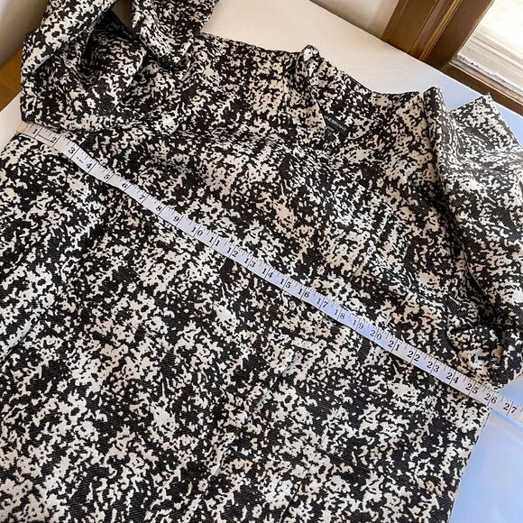 Lane Bryant Gold & Black Jacket Size 22/24 - Picture 10 of 10